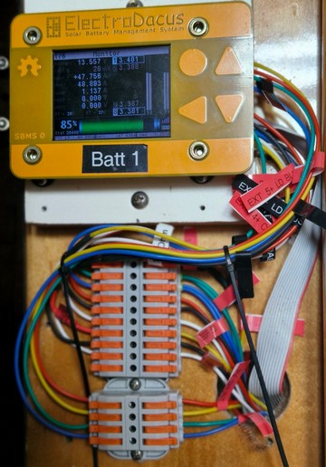 Electrodacus and Control Wires